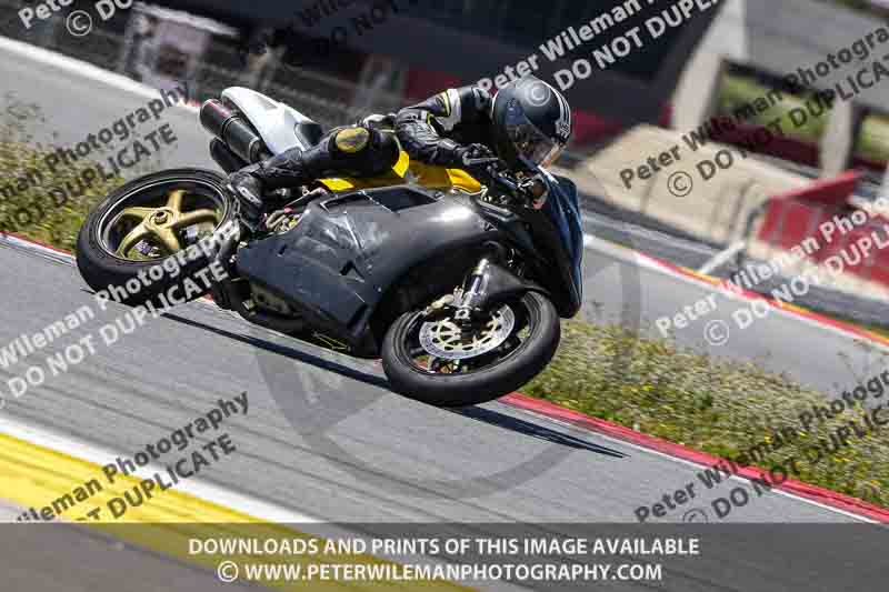 motorbikes;no limits;peter wileman photography;portimao;portugal;trackday digital images